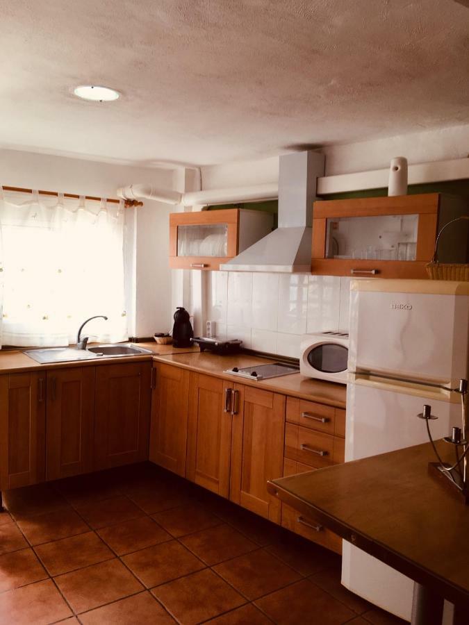 La Casita Santa Barbara Guest House Macastre ภายนอก รูปภาพ